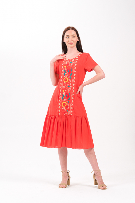 Rochie rosie boho chic cu broderie florala