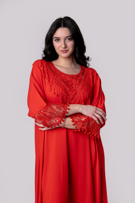 Rochie rosie boho chic cu dantela si ciucuri [3]