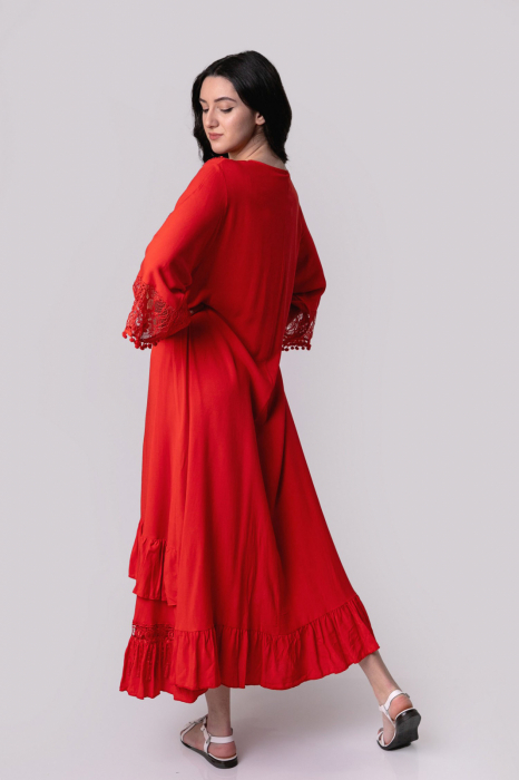 Rochie rosie boho chic cu dantela si ciucuri [4]