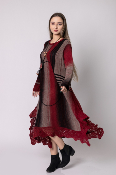 Rochie rosie boho chic tricotata cu baza asimetrica [3]