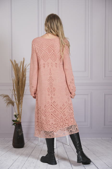 Rochie roz somon boho chic tricotata cu detaliu perforat [3]