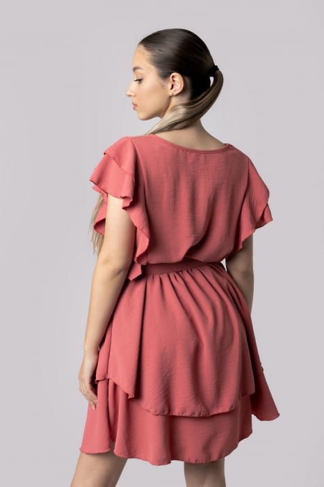 Rochie roz somon cu volane si centura in talie [3]