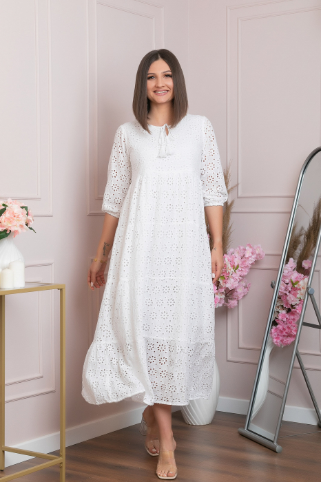 Rochie traditionala alba cu model perforat Bianca 02 [4]