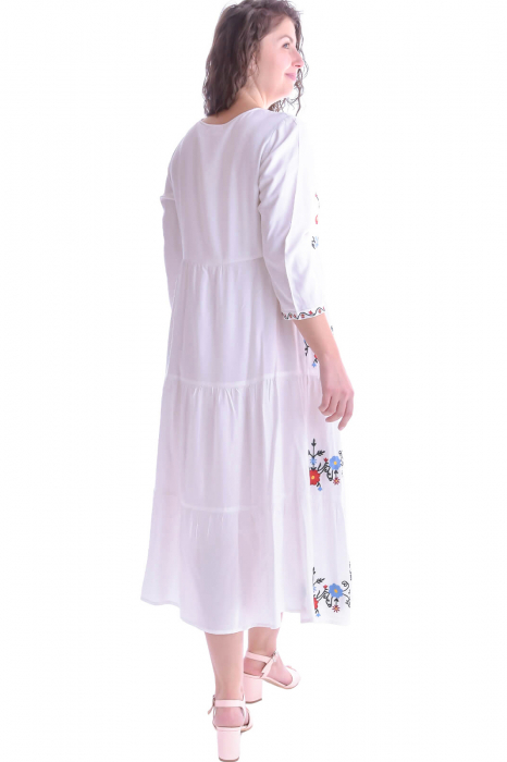 Rochie traditionala alba cu motiv floral multicolor Liana 01 [3]