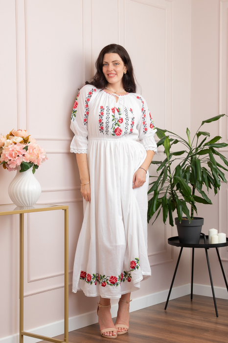 Rochie traditionala alba cu motiv floral rosu Mirabela [4]
