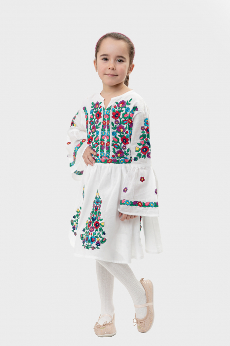 Rochie traditionala alba pentru fetite cu motiv floral multicolor Sabrina [4]