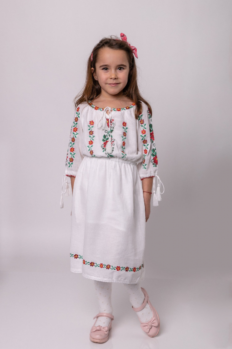 Rochie traditionala alba pentru fetite cu motiv floral rosu Ariana [7]