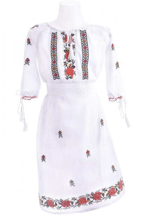 Rochie traditionala alba pentru fetite cu motiv floral rosu Catrinel [1]