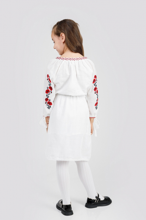 Rochie traditionala alba pentru fetite cu motiv floral rosu Iuliana [3]