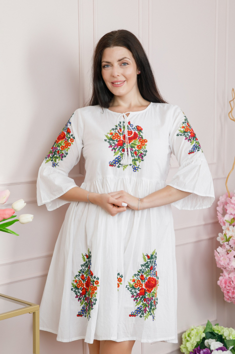 Rochie traditionala evazata alba cu motiv floral rosu Melania 02 [3]