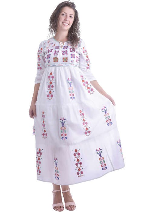 Rochie traditionala maxi alba cu motiv floral multicolor Adelina [4]