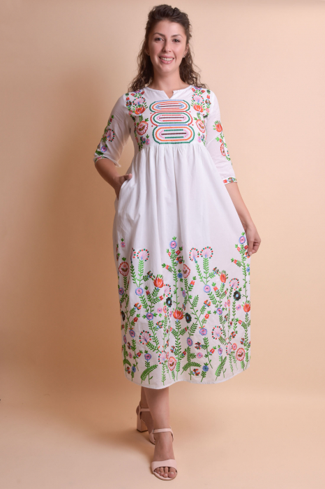 Rochie traditionala maxi alba cu motiv floral multicolor Alexandra [6]