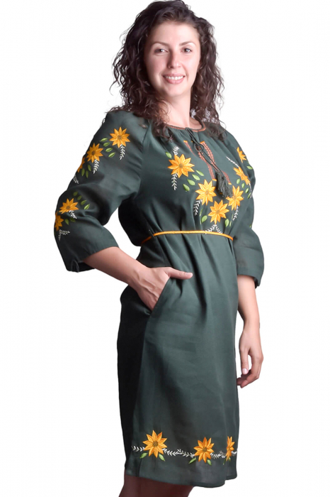 Rochie traditionala midi verde cu motiv floral galben Sorina [2]