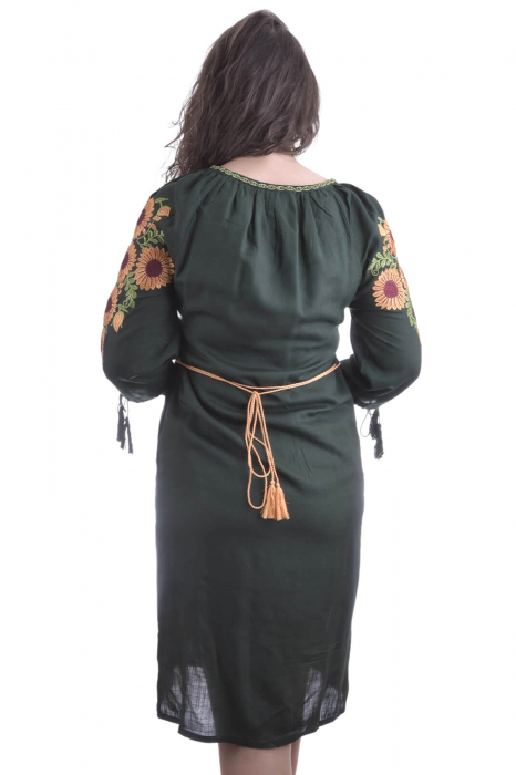 Rochie traditionala midi verde cu motiv floral portocaliu Felicia [3]