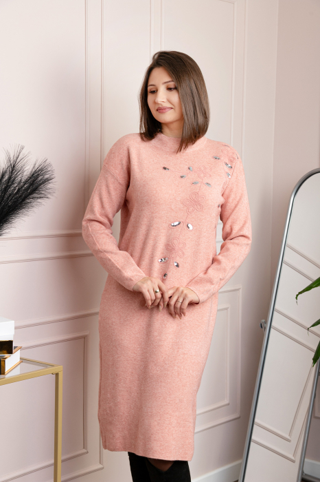 Rochie tricotata roz somon Katherine cu flori in relief si paiete argintii [3]