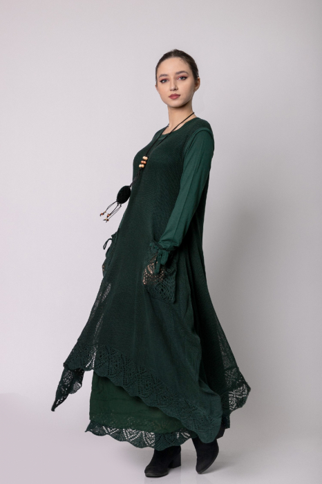 Rochie verde boho chic cu baza asimetrica [3]