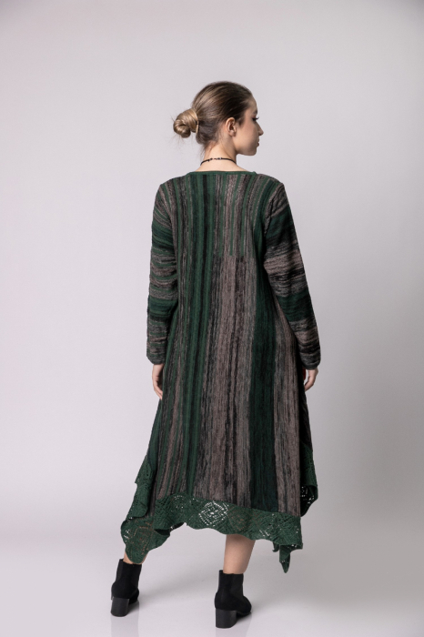 Rochie verde in degrade boho chic cu baza asimetrica [4]