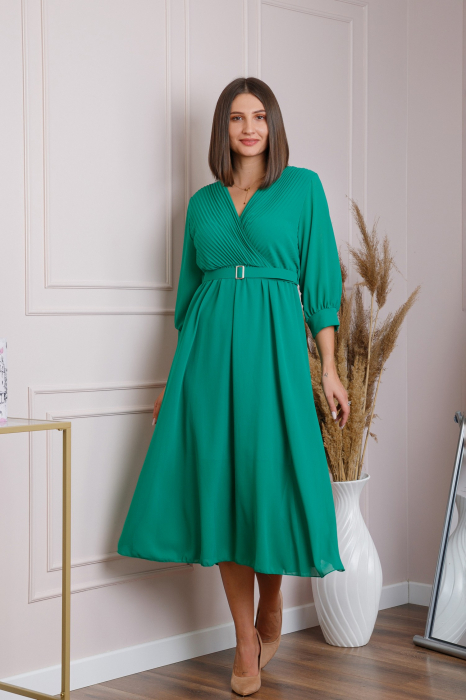 Rochie verde smarald cu bust petrecut si curea in talie