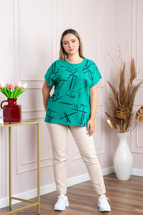 Tricou verde cu strasuri si imprimeu grafic bleumarin [4]