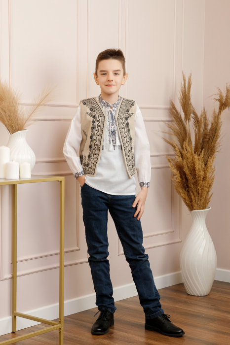 Vesta traditionala de baieti crem cu broderie florala neagra Emil 02 [4]