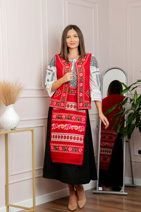 Vesta traditionala rosie cu broderie florala roz Lacramioara [3]