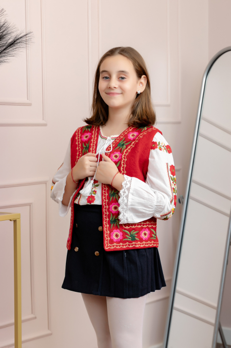Vesta traditionala rosie pentru fetite cu broderie florala roz Lacramioara [2]