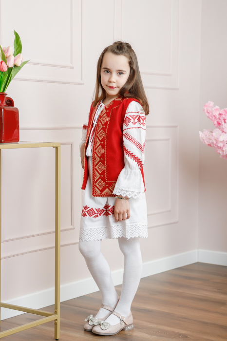 Vesta traditionala rosie pentru fetite cu broderie geometrica crem Flavia 02 [4]