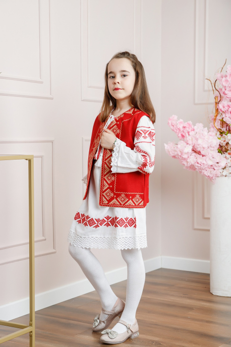 Vesta traditionala rosie pentru fetite cu broderie geometrica crem Flavia 02 [3]