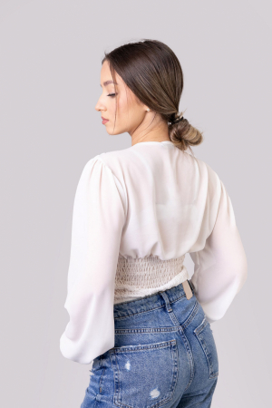 Bluza alba cu maneci bufante [2]