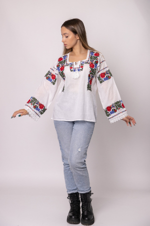 Bluza alba cu motiv floral multicolor Clarisa - maneca lunga [3]