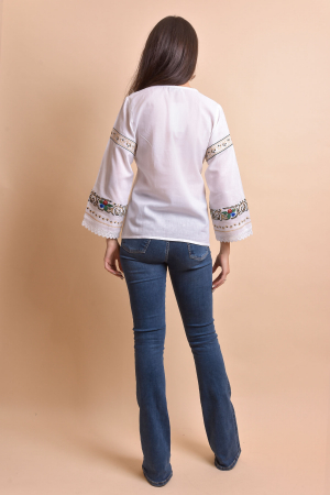 Bluza alba cu motiv floral multicolor Malvina 01 [8]