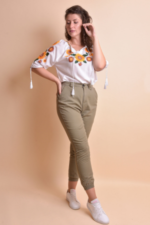 Bluza alba cu motiv floral multicolor Catrinel 05 [10]