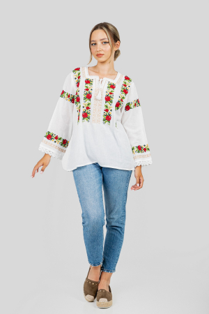 Bluza alba cu motiv floral rosu Iustina [3]
