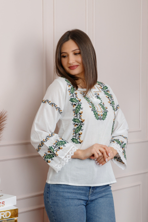 Bluza alba cu motiv floral verde Teodora [2]