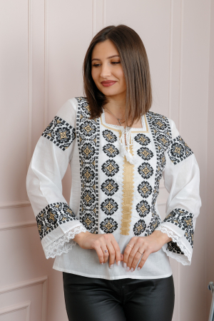 Bluze cu motive traditionale - Bluza alba cu motiv geometric negru Simina