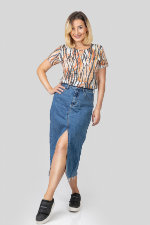 Bluza crem cu imprimeuri multicolore [3]