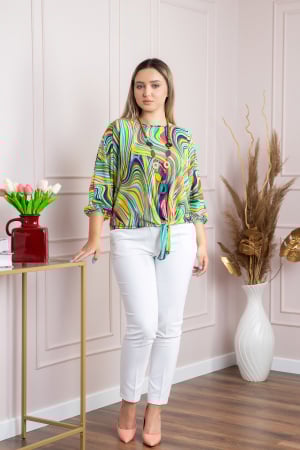 Bluza cu imprimeu curcubeu verde si colier decorativ [3]