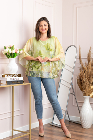 Bluza dama eleganta Shirley verde lime din voal cu imprimeu floral [3]