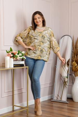 Bluza dama Maddie din voal bej cu imprimeu floral galben [3]