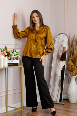 Bluza dama satinata maro caramel cu aplicatie tip cravata Yvonne [3]