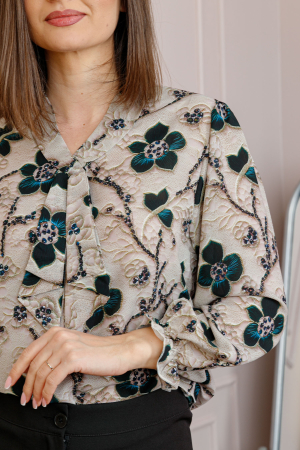 Bluza eleganta Sophie cu aplicatie tip cravata si imprimeu bej si verde petrol [1]