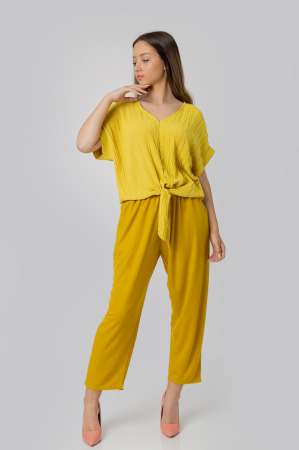 Bluza galbena casual cu aspect texturat si nod in talie [3]