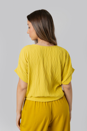 Bluza galbena casual cu aspect texturat si nod in talie [2]
