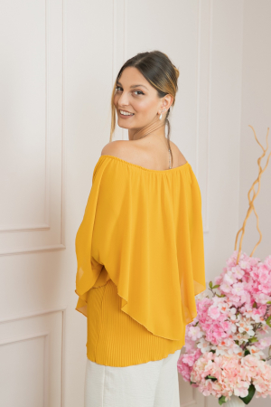 Bluza galbena din voal cu maiou plisat [2]