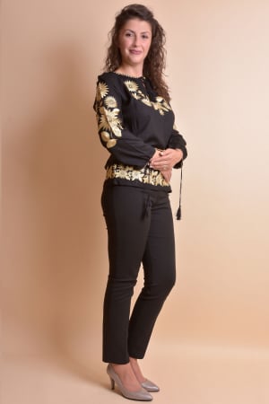 Bluza neagra cu motiv floral auriu Agnes 03 [6]