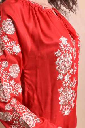 Bluza rosie cu motiv floral auriu Andrada 01 [4]