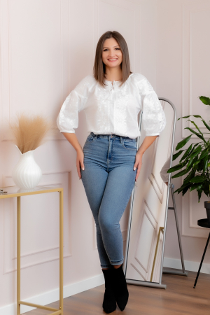 Bluza tip ie alba cu motiv floral alb Ortansa [3]