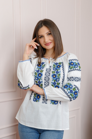Bluza tip ie alba cu motiv floral albastru Alexandra 01 [2]