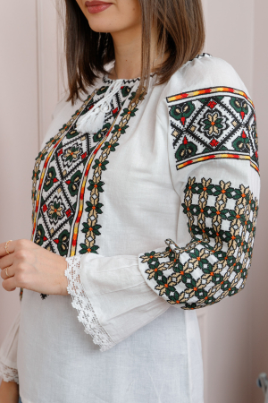 Bluza tip ie alba cu motiv floral multicolor Iuliana [1]