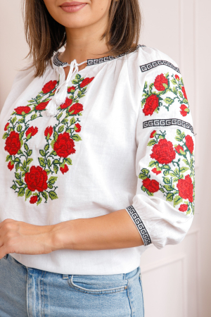 Bluza tip ie alba cu motiv floral rosu Hortensia [1]